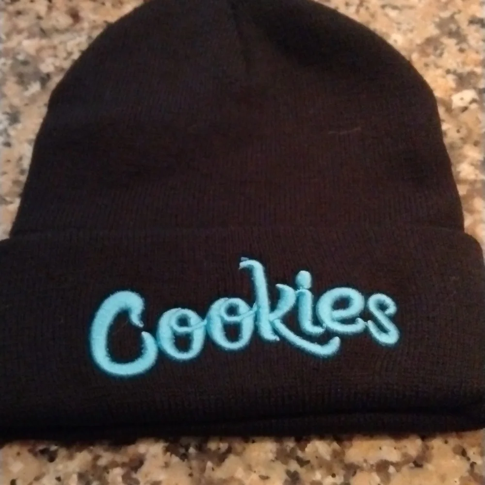The Unbranded Brand specify blue